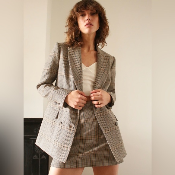 Aritzia Wilfred Margaux Blazer and matching skirt SET - Picture 3 of 8